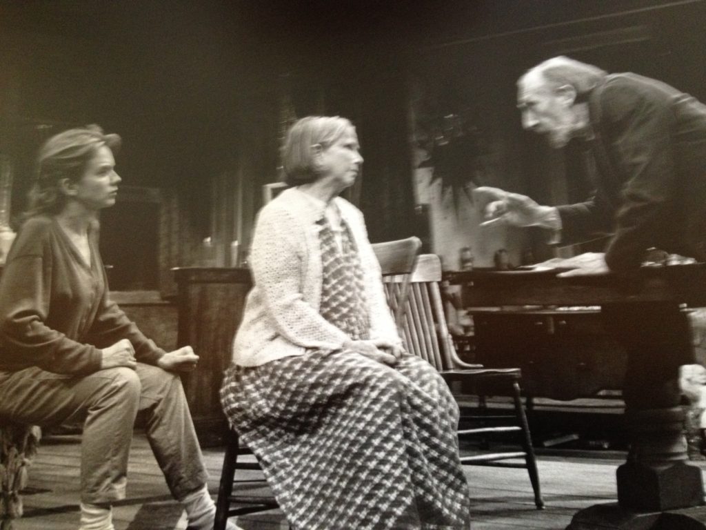 Linda Purl Production Shot 