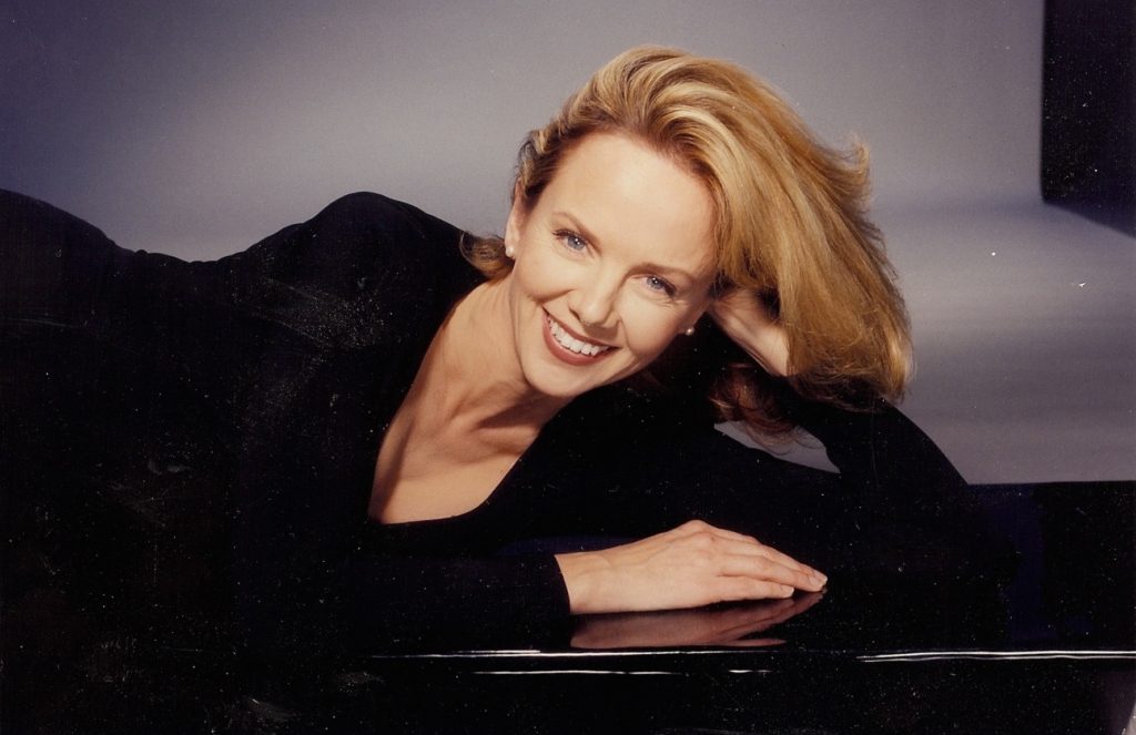 Linda Purl Headshot